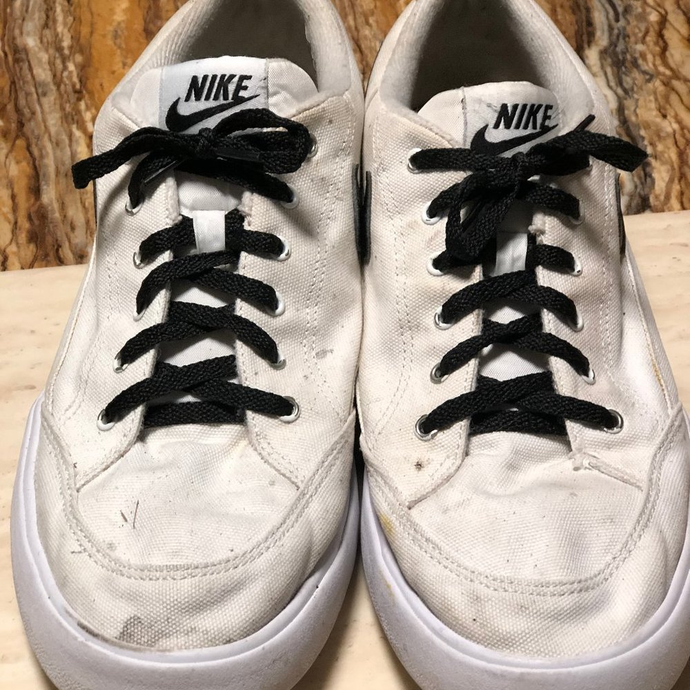 Mens White Canvas Nike Lace-up Low Tops Sneakers Tennis Skateboard Casual Sz 11